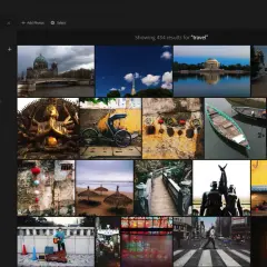 Widok Lightroom web z kolekcją zdjęć podróżniczych. Widać Berlin, Waszyngton, łodzie, rower i uliczne sceny.