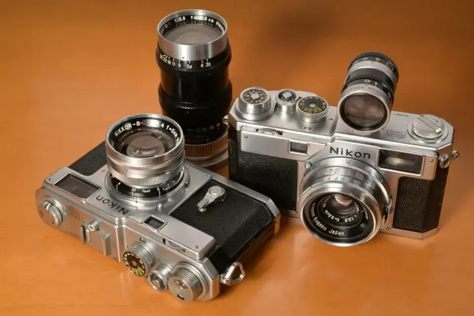 Aparaty Nikon po kolei - od serii F do współczesnych modeli